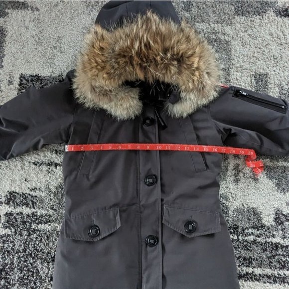 Canada Goose Trillium Parka - Picture 2 of 16